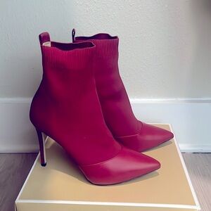 Michael Kors Vicky Bootie Fabric US 7M